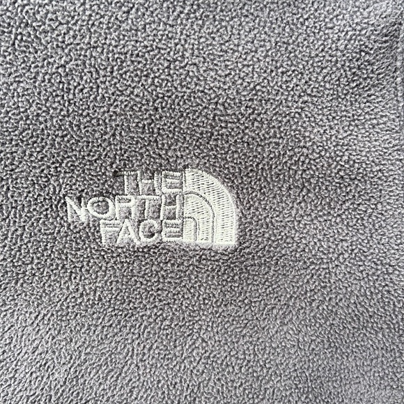 The North Face women’s gray fleece zip up jacket, size Large. Great condition! - Picture 2 of 6